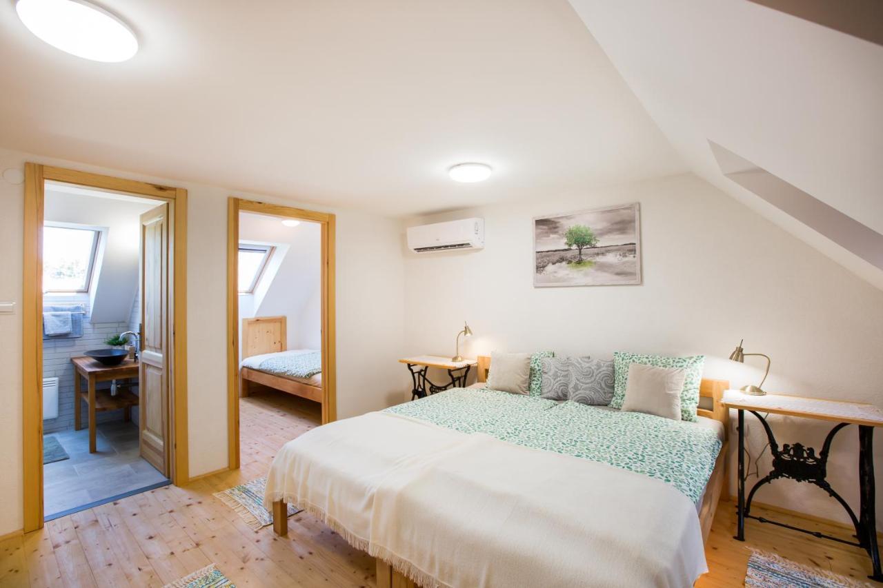 Bakony-Cinca Vendeghaz Hotel Szentgál Eksteriør billede